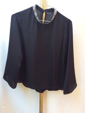 Zara Basic Beaded Neckline Blouse Top Size Small